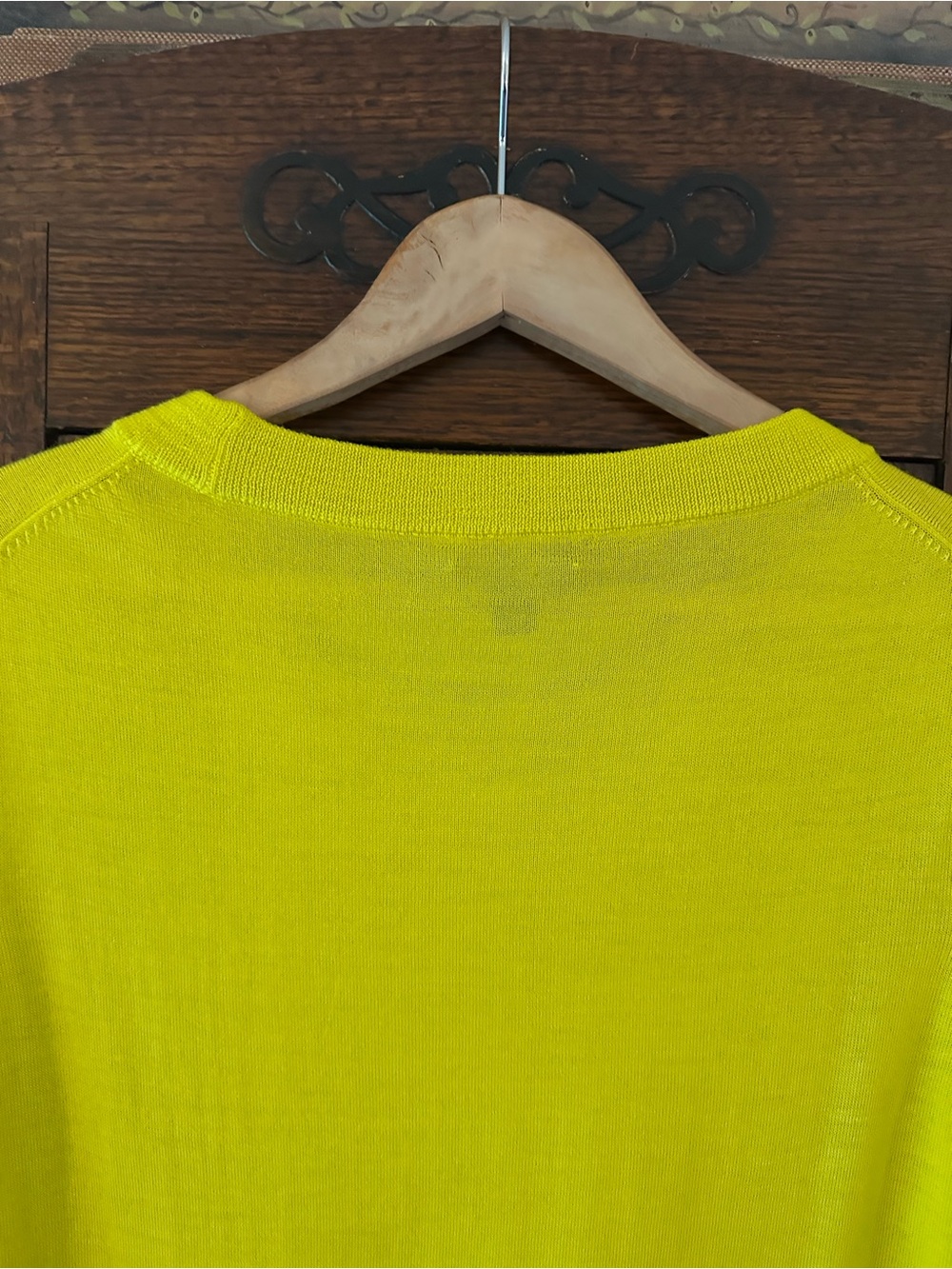 J. Crew Women’s Lightweight Merino Wool Sweater in Vibrant Yellow Size Large - Picture 5 of 14